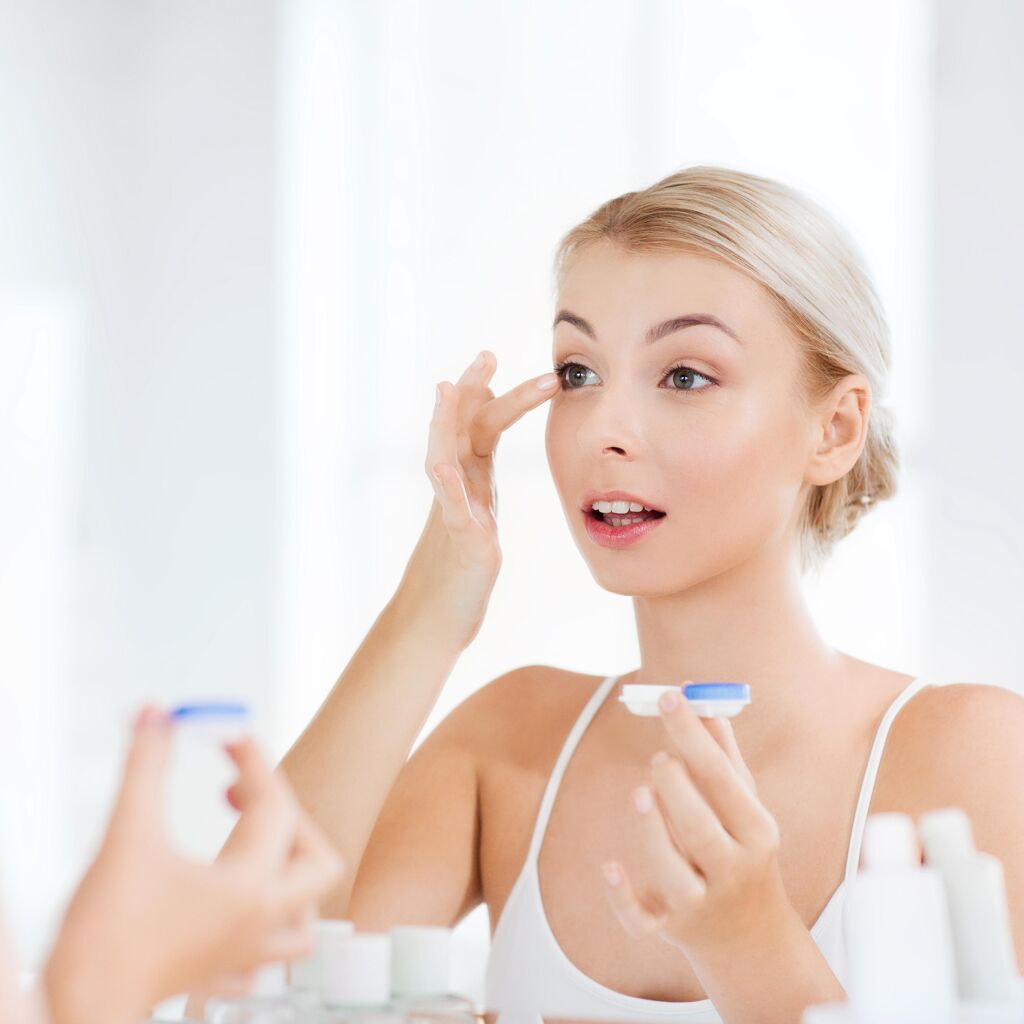 Comment conserver les lentilles de contact pour éviter les infections oculaires et maintenir une bonne vision ?