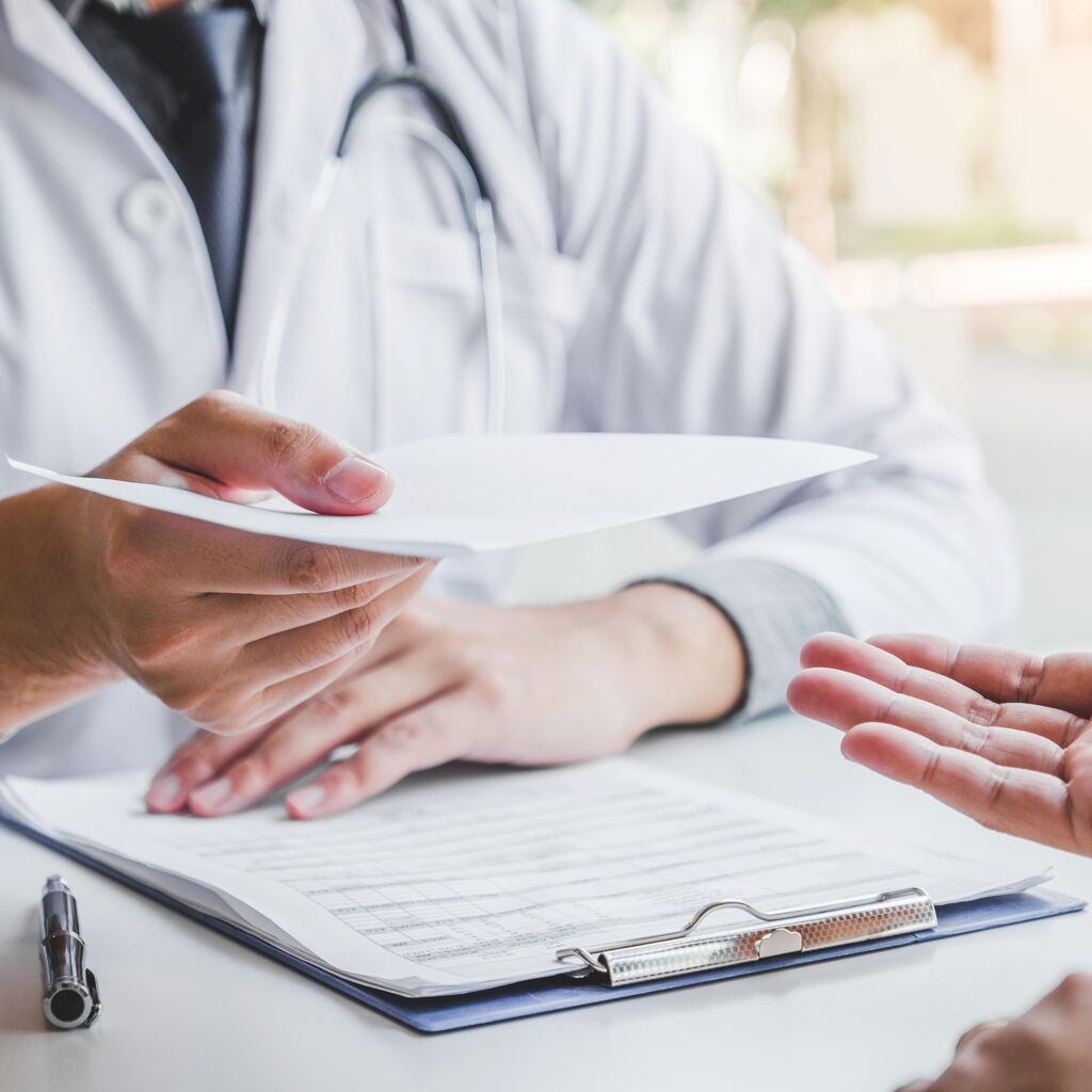 Guide pour décrypter votre ordonnance de lentilles de contact