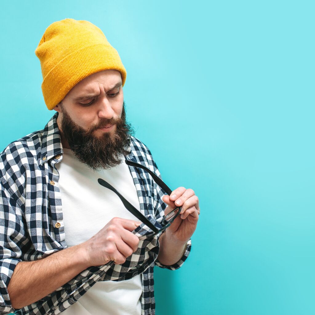Vos lunettes sont précieuses : sachez les entretenir !