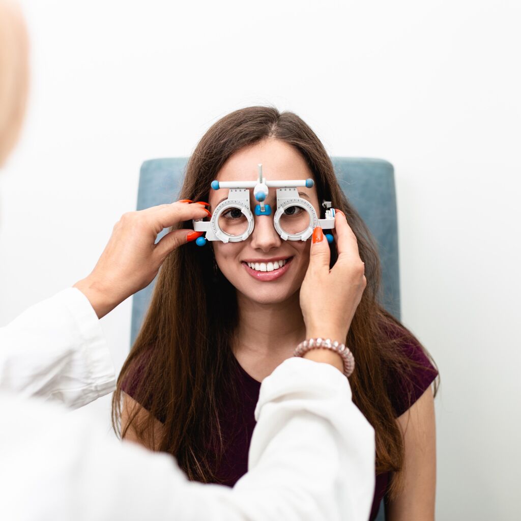 Examen de la vue : l’essence de la formation en optique