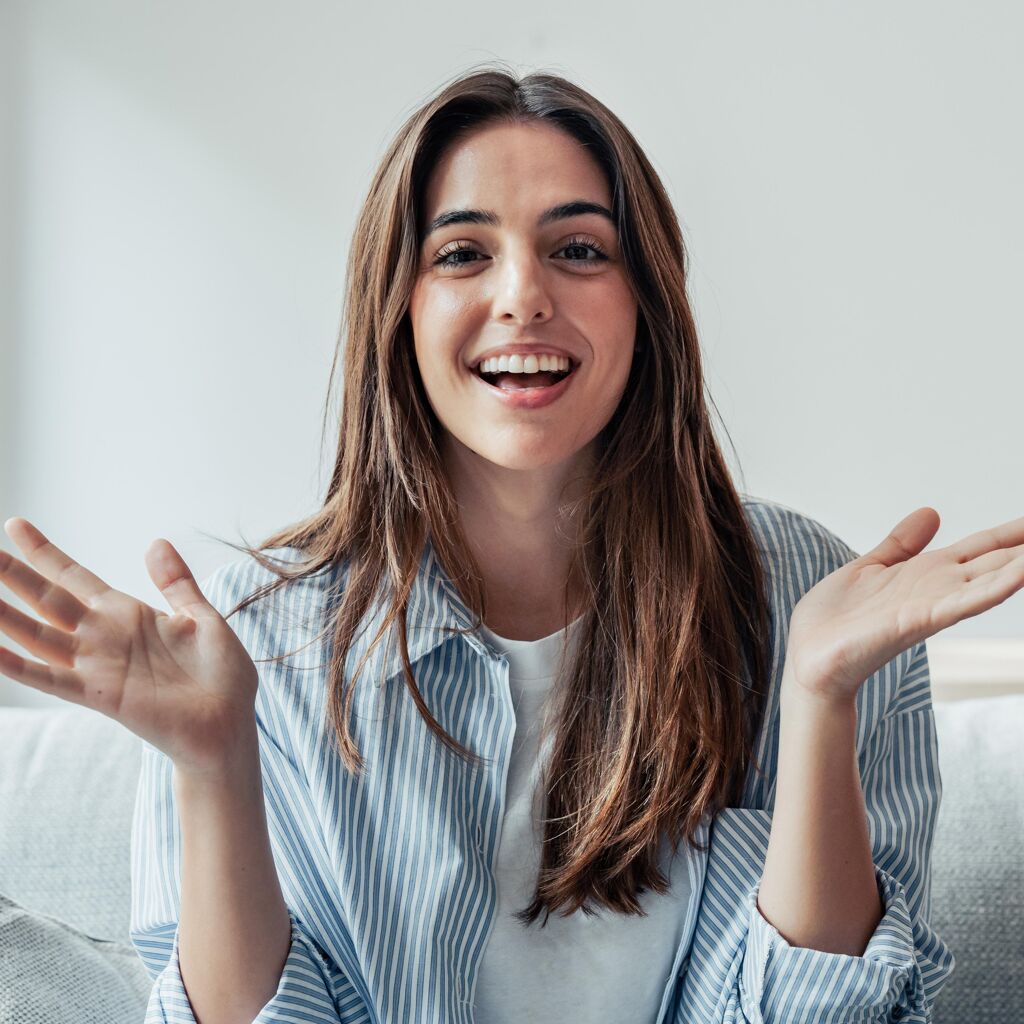 Lentille coincée sous la paupière : que faire en toute sécurité ?