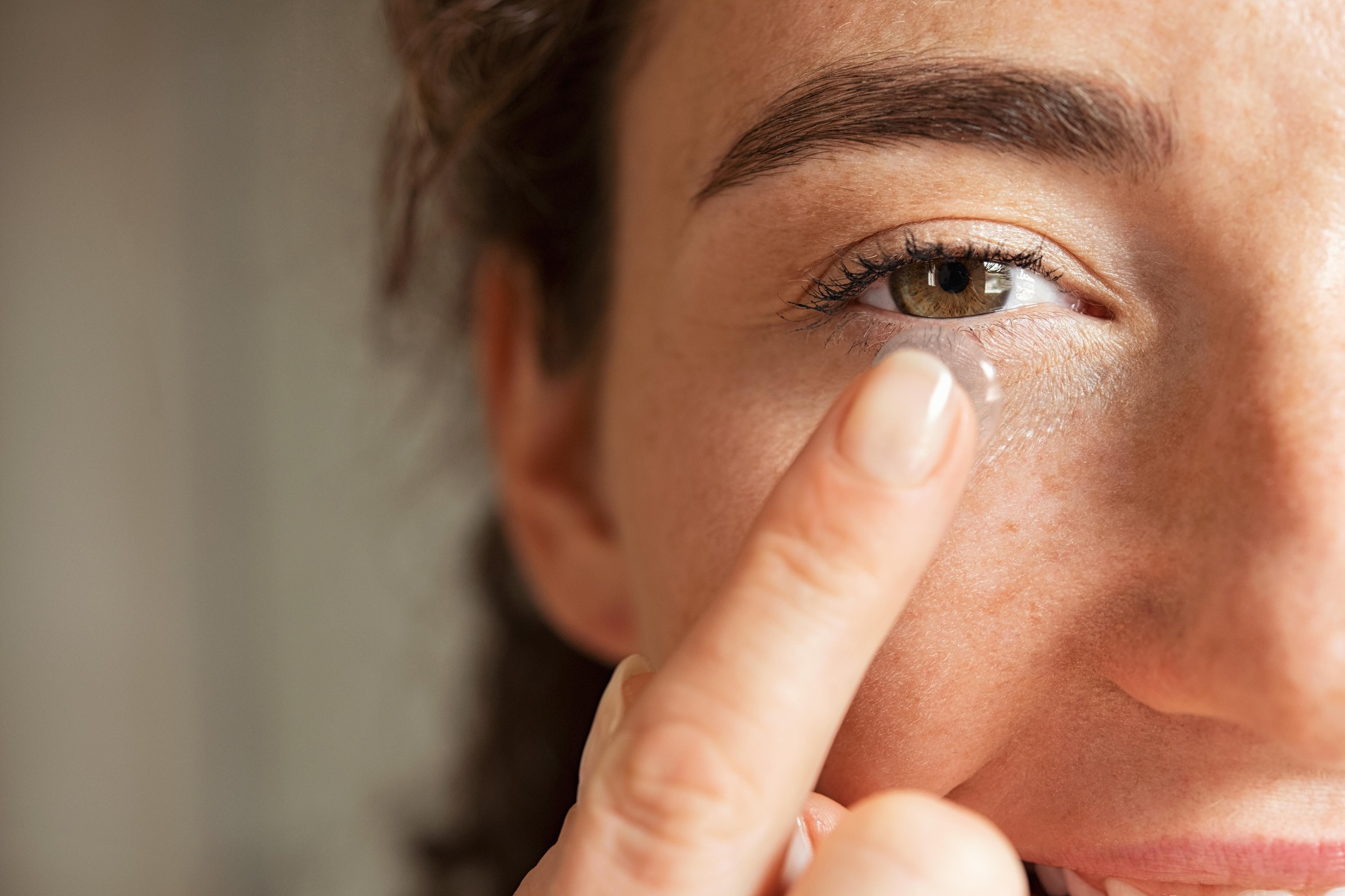 Lentilles de contact et allergies : guide pratique