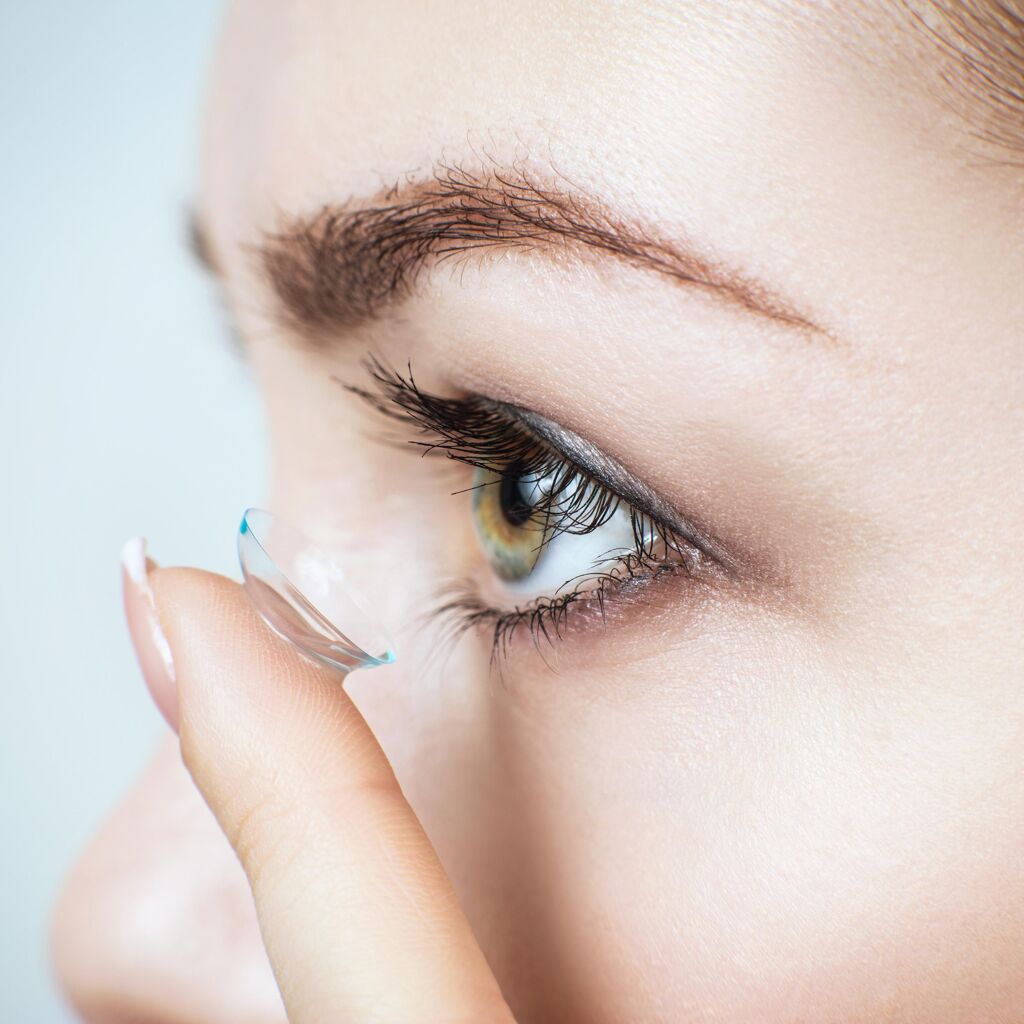 Puis-je porter des lentilles enceinte ? Tout savoir