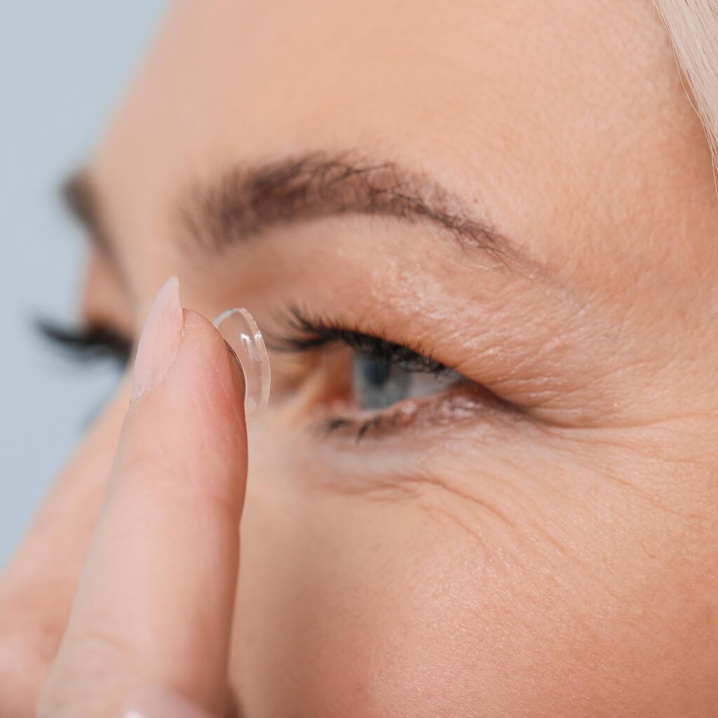 Comprendre les 3 étapes de la technique d’adaptation des lentilles rigides