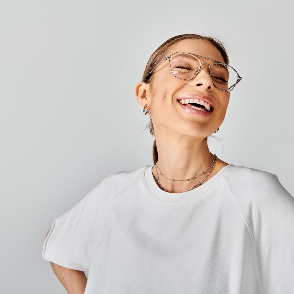 Pourquoi nettoyer ses lunettes avec un t-shirt est une très mauvaise idée