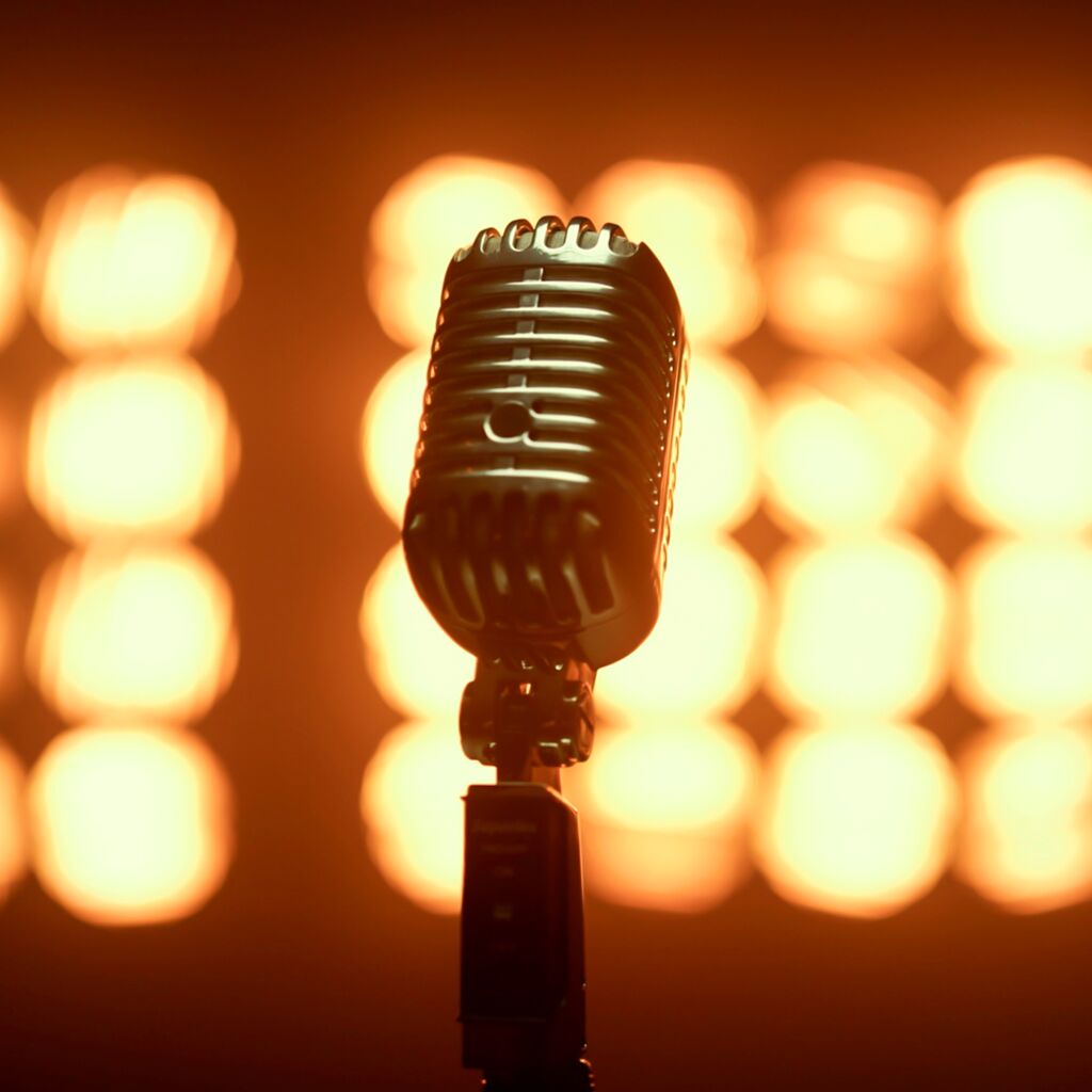 Les lunettes les plus célèbres du cinéma : top 10 iconique