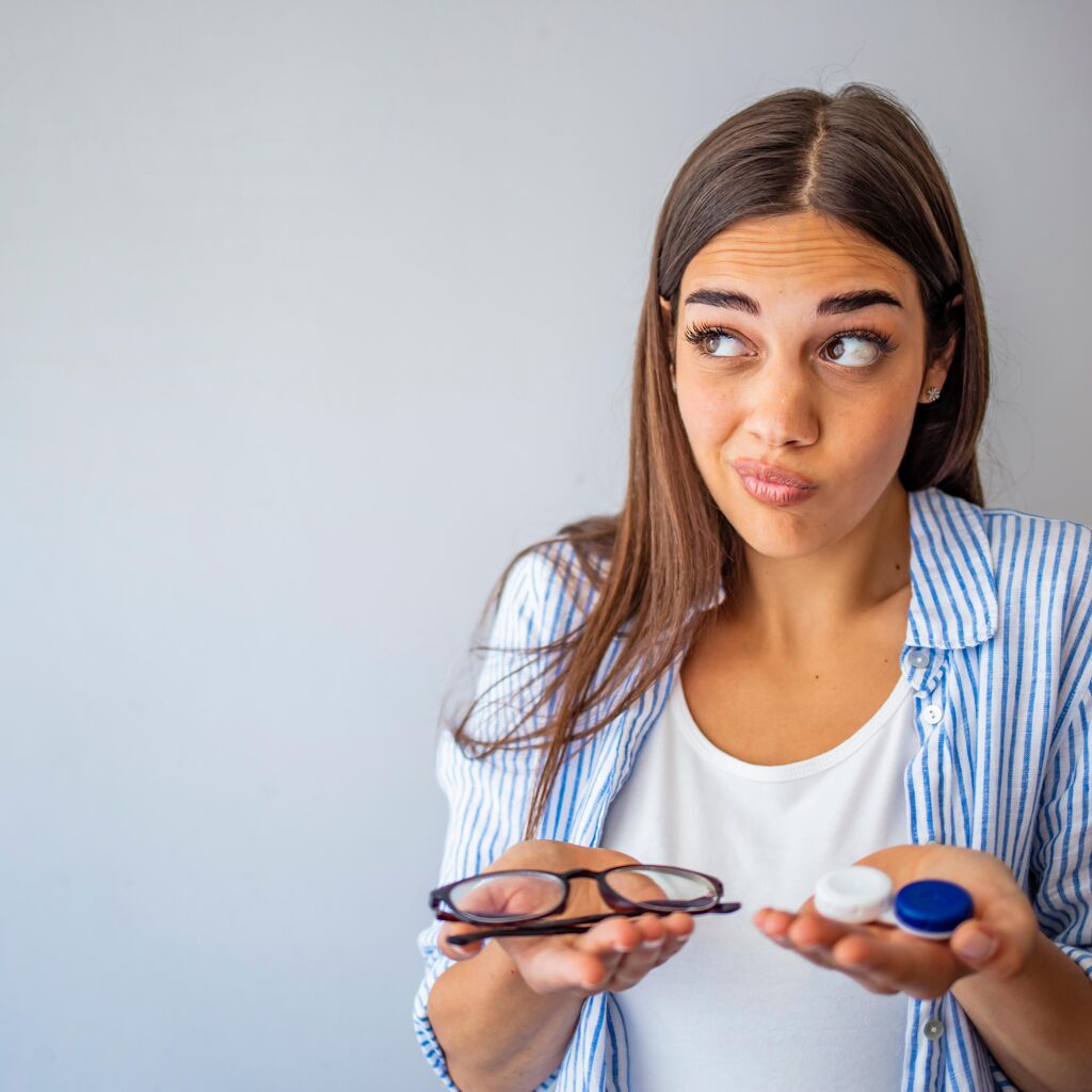 Lunettes ou lentilles ? Faire le bon choix