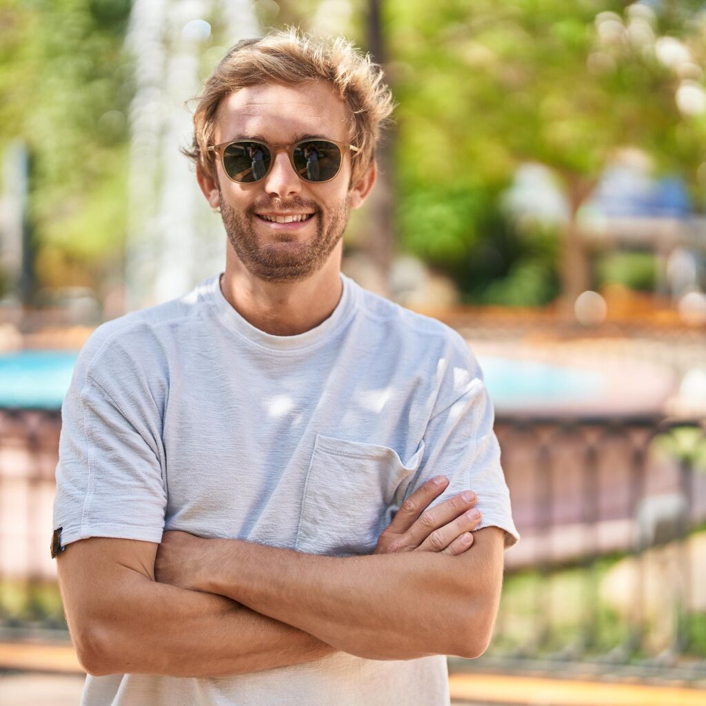 Que veut dire une paire de lunettes de soleil avec protection 100 % UV400 ?