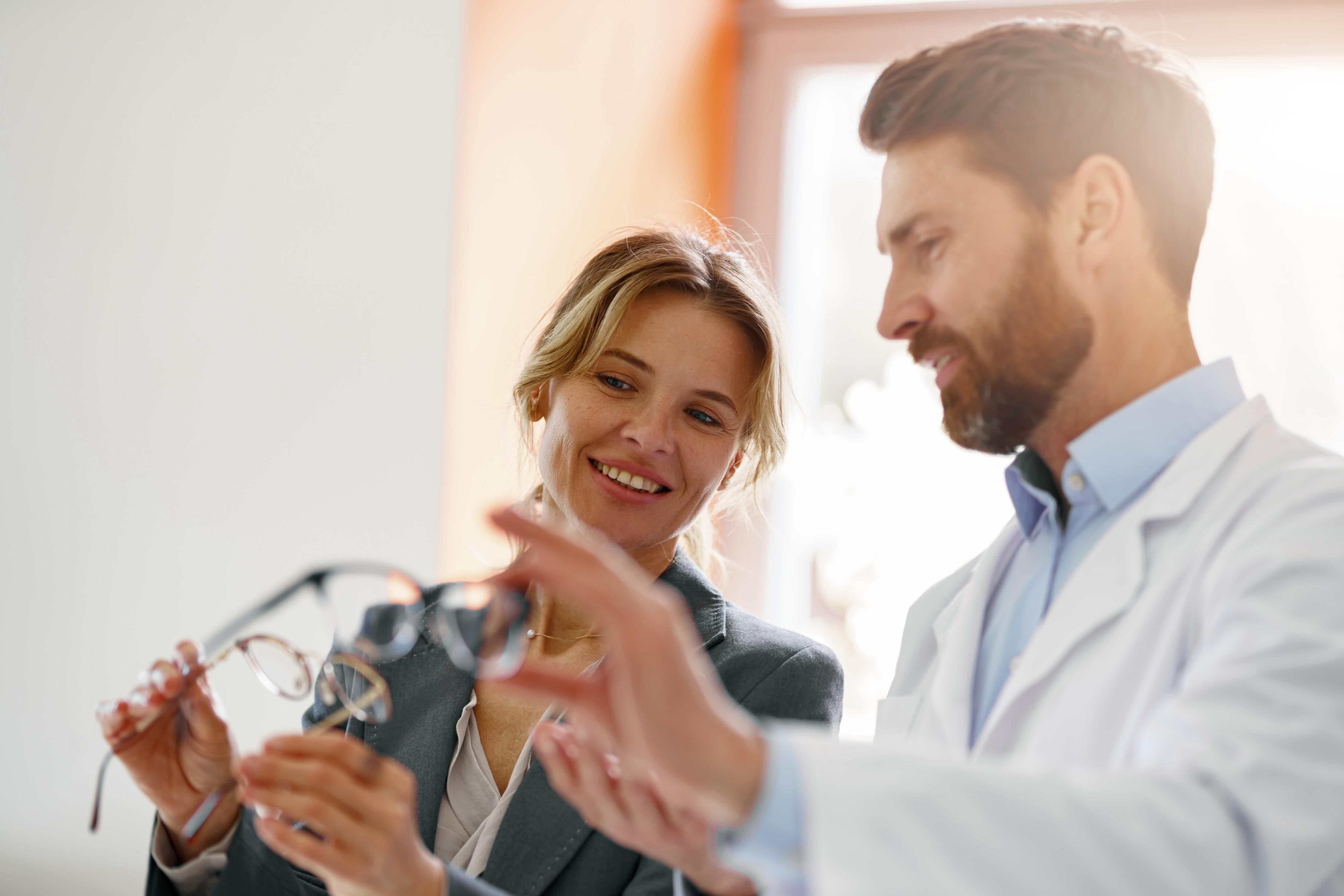 Ordonnance pour lunettes & lentilles : les réglementations